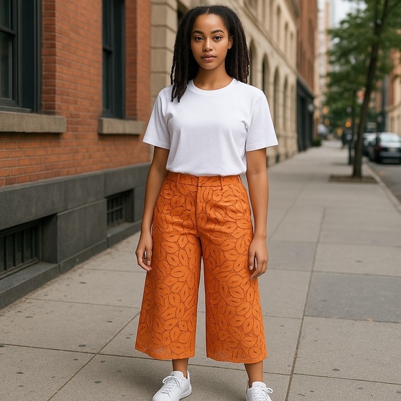 VINTAGE Sexy Anthropologie Dolly Lace Pants Size 2 - Picture 1 of 12